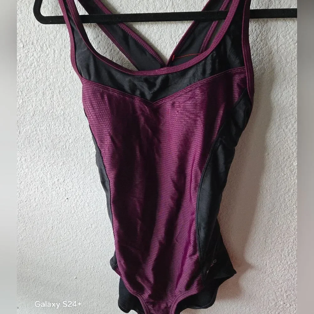 Speedo elegant one